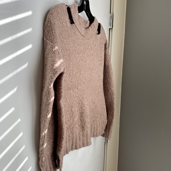 [NWoT] 🌟NEW Anthropologie Cutout Beary Sweater - Picture 14 of 16